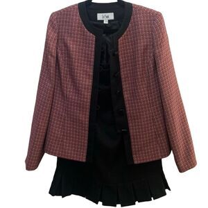 Le Suit Flared-Hem Skirt Suit